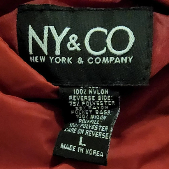 NY&Co Women's Puffer Vest Reversible Large Red Grey Zip up Soft Outdoor Warm - Picture 12 of 12